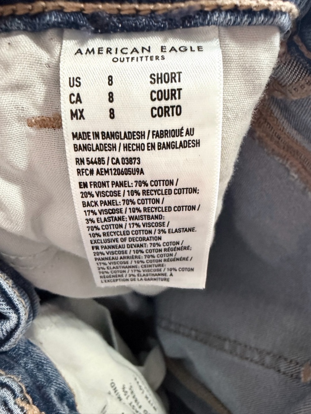 American Eagle Outfitters Women's Boyfriend Jeans in Light Blue Wash - Picture 8 of 8
